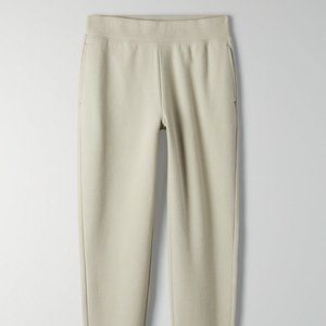 NWOT TNA Cozy Fleece Perfect Pocket Sweatpant (M)